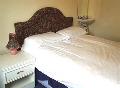 Ely Guest House Εξωτερικό φωτογραφία