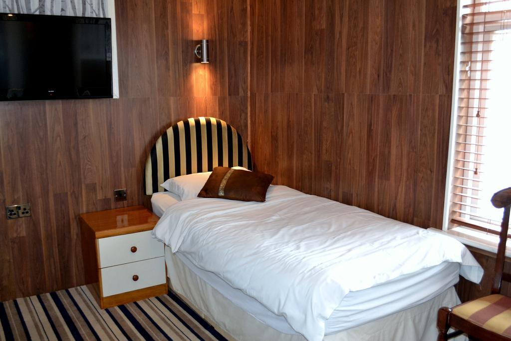 Ely Guest House Δωμάτιο φωτογραφία
